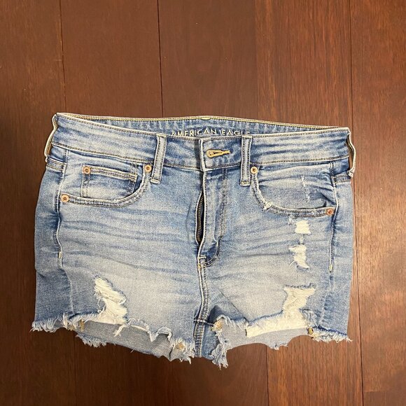 American Eagle Shorts (Size 4) - Picture 1 of 4